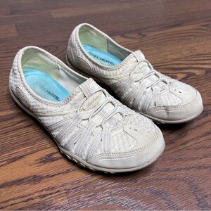Skechers Relaxed Fit: Breathe-Easy - First Light sneakers size 7